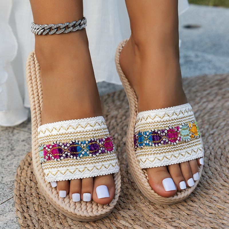 Ethnic Modern Fashion - Sandal Wanita Sepatu Desainer Datar Luar